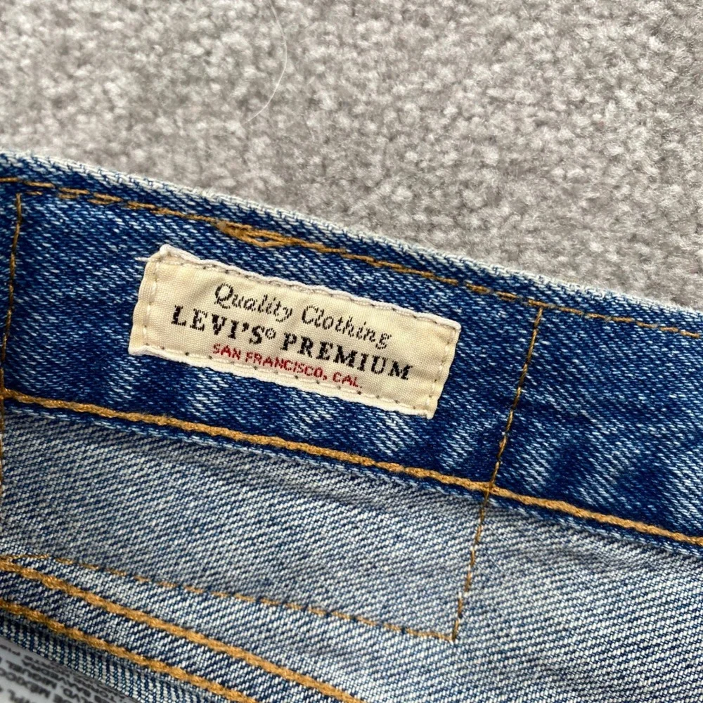 Levi's 501 Premium Denim Shorts Mens 32 Blue Original Fit Button Fly 24213